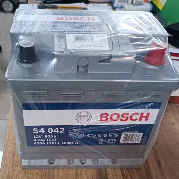 BOSCH 12V 50 AH (S4 042)